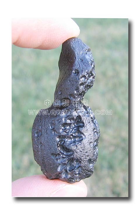 tektite_back[1]背面.jpg