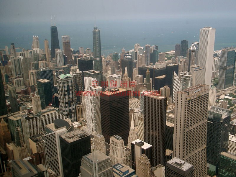 800px-North_View_from_the_skydeck_of_Sears_Tower[1].jpg