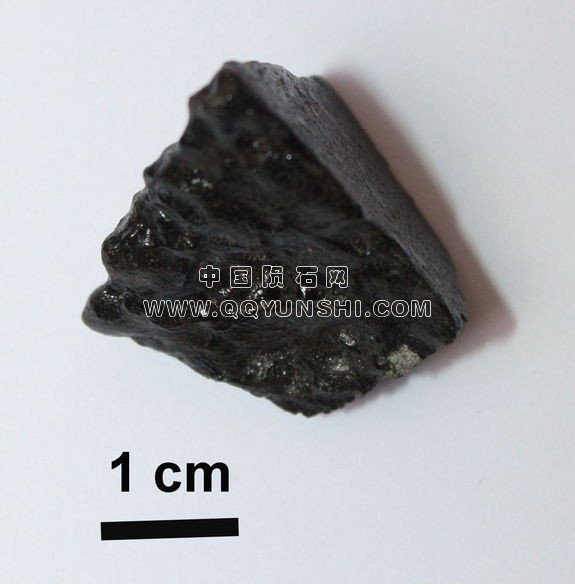 10.tissint-meteorite-cover-fusion-crust[1]7.3g.jpg