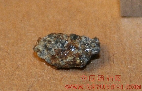 a_ag_Eichst__dt_meteorite_20[1].jpg