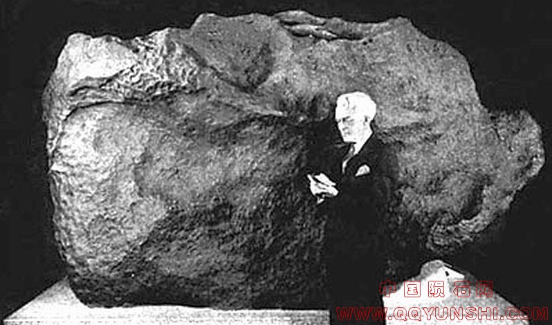 a_eu_capeyork_meteorite_31.jpg