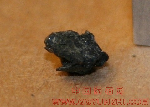 eu_Orgueil_meteorite_93[1].jpg