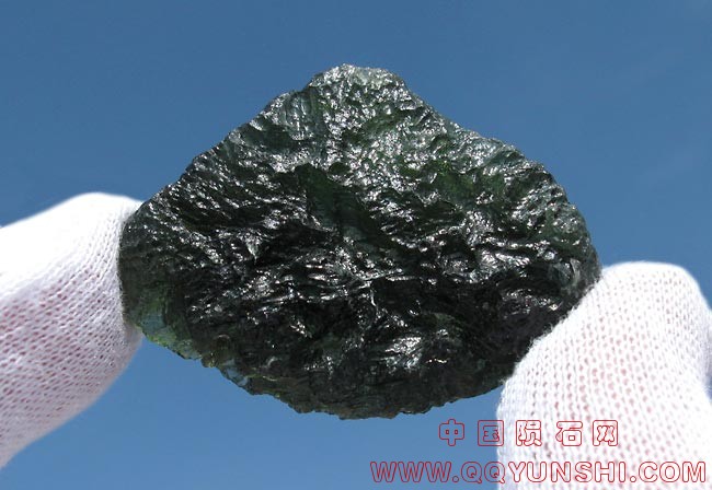 moldavite-18-6-ii.jpg