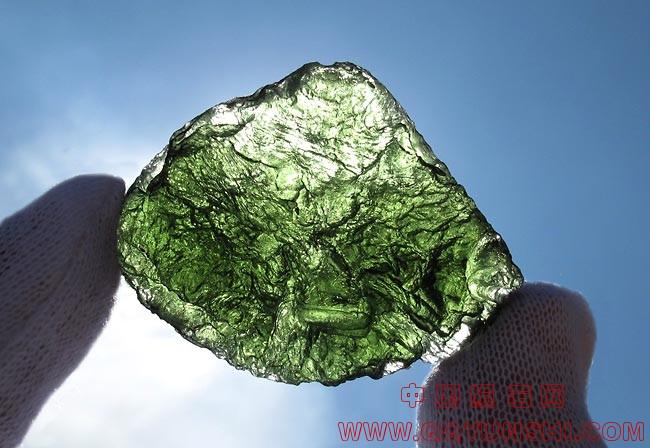 moldavite-18-6-i.jpg