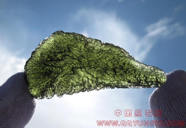 moldavite-14-6-iii.jpg