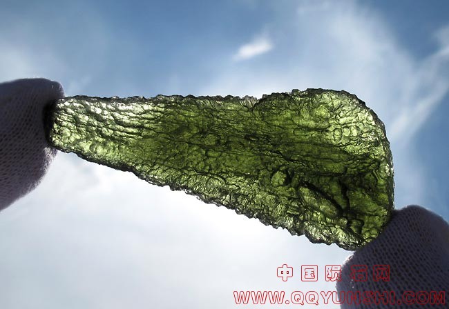 moldavite-14-6-i.jpg