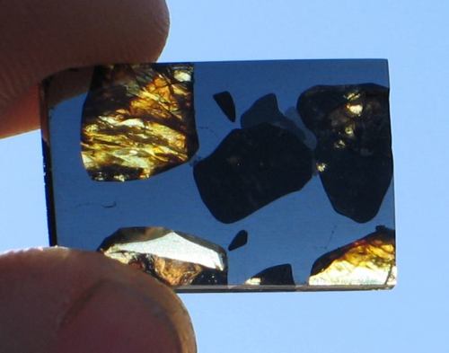 Esquel-Pallasite-7[1].jpg