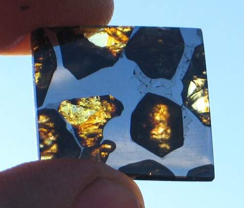 Esquel-Pallasite-10[1].jpg