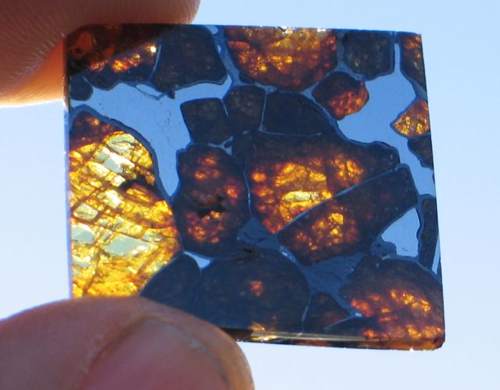 Imilac-Pallasite-8[1].jpg