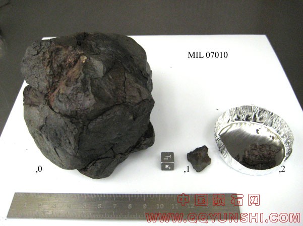 mil07010,0,1,2i.jpg