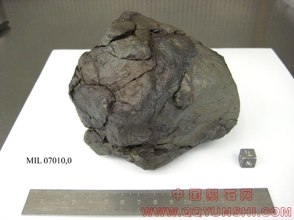 mil07010,0n.jpg