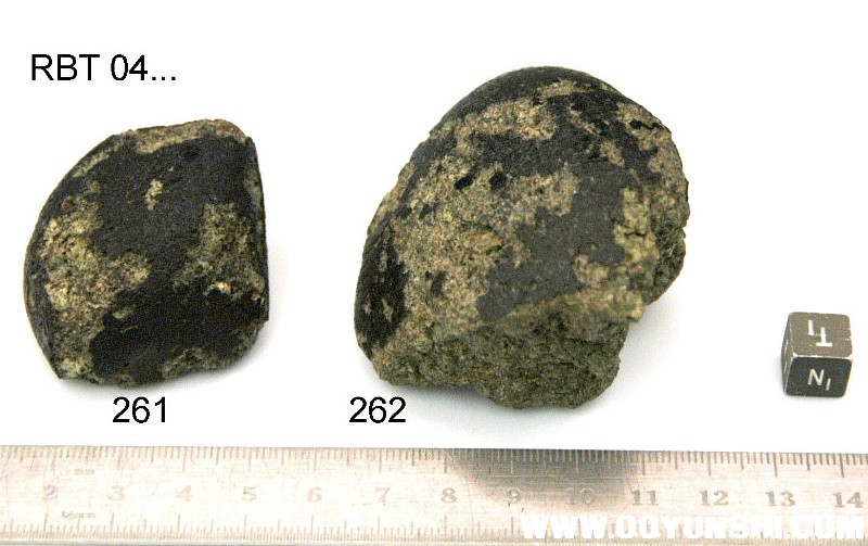 RBT04261-262a.jpg
