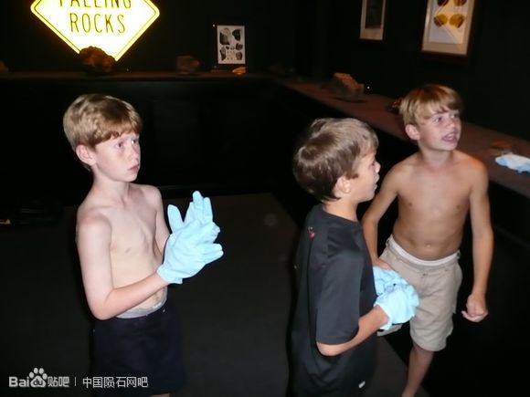 37d3d539b6003af3652415d8342ac65c1138b6e8[1].jpg