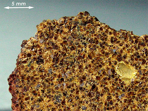 detail basaltic achondrite 485.jpg