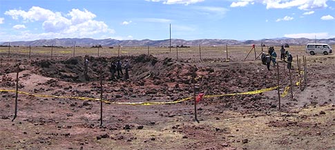 Carancas meteorite crater 1.jpg