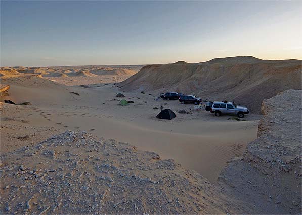 Meteorite_camp_burningman_597.jpg