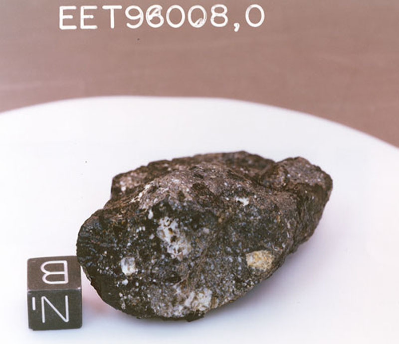 EET96008G.jpg