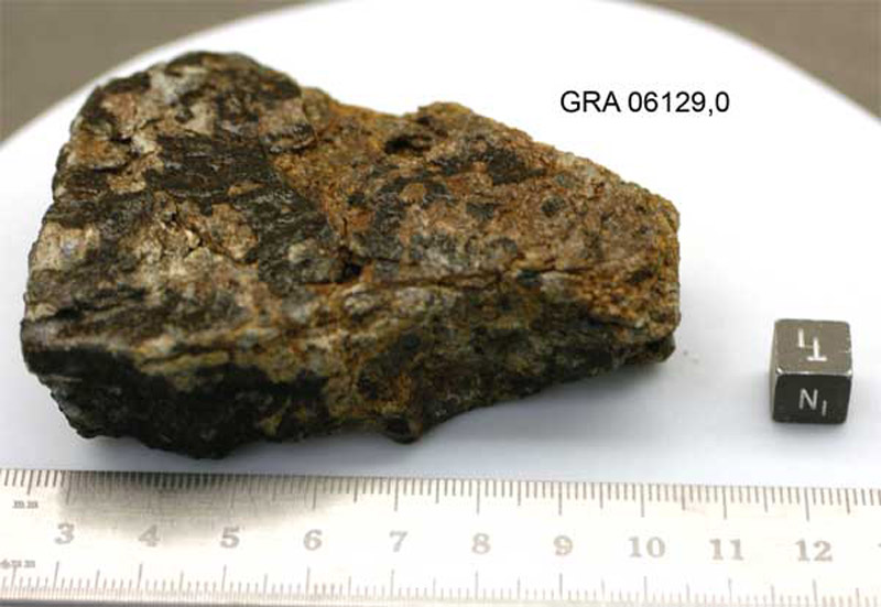 gra06129n.jpg