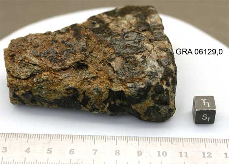 gra06129s.jpg