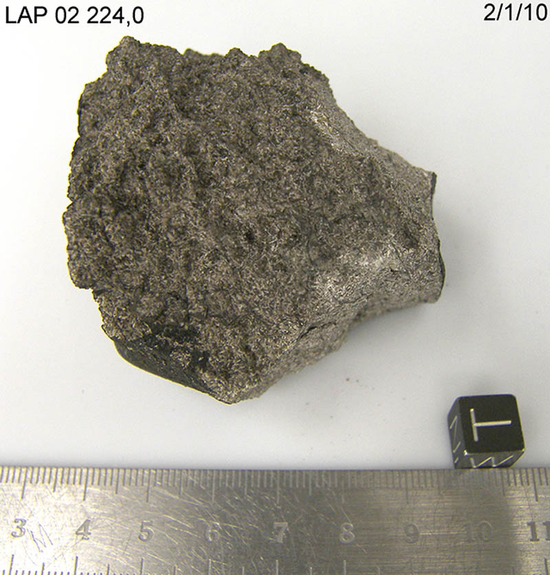 LAP02224,0TW.jpg