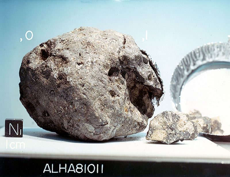 ALHA81011H.jpg