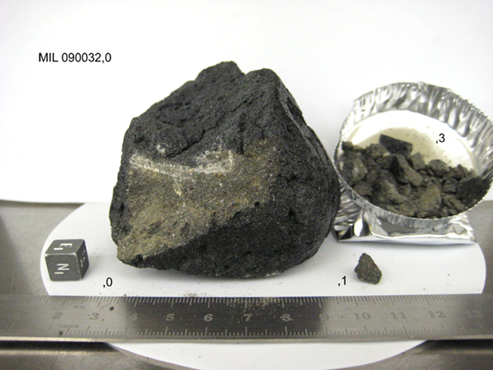 mil090032,0,1,3i.jpg