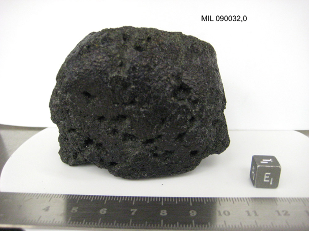 mil090032,0e.jpg