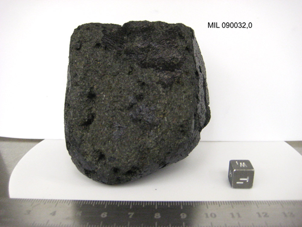 mil090032,0t.jpg