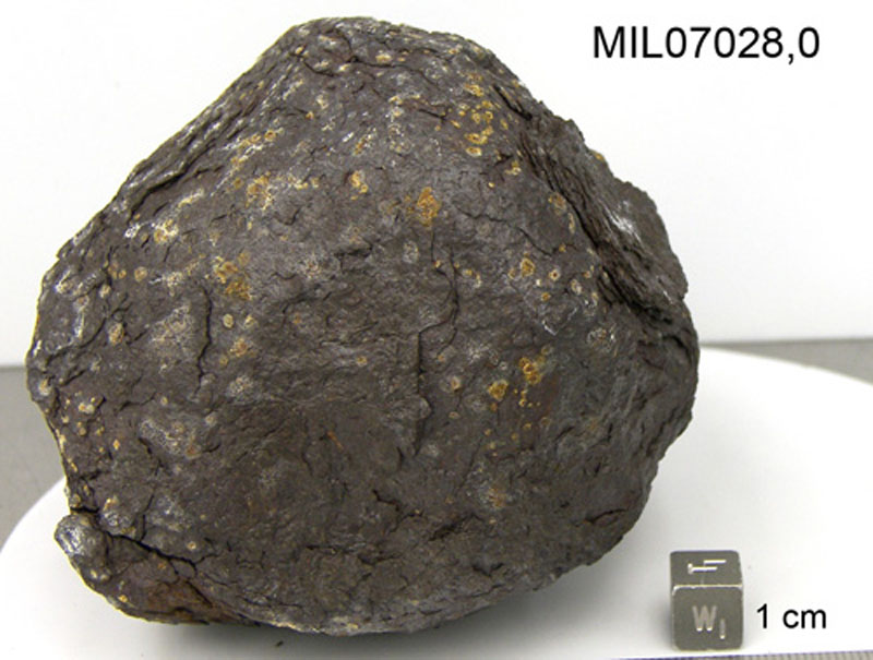 mil07028,0W.jpg