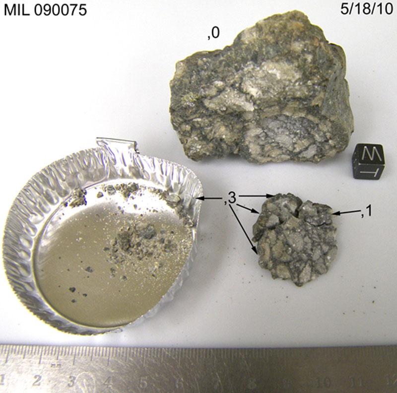 MIL090075,0 2nd chip.jpg