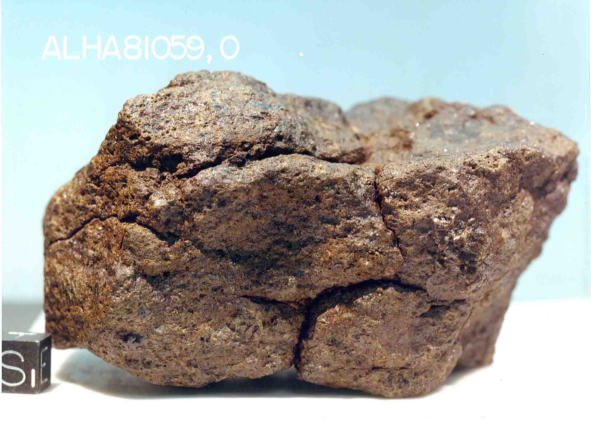 ALHA81059B.jpg