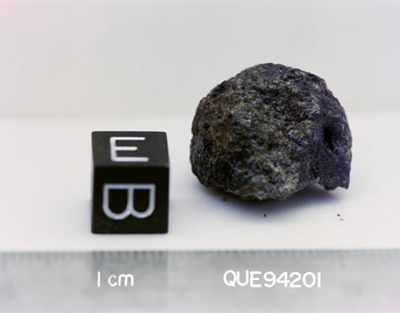 QUE94201(S96-00378).jpg