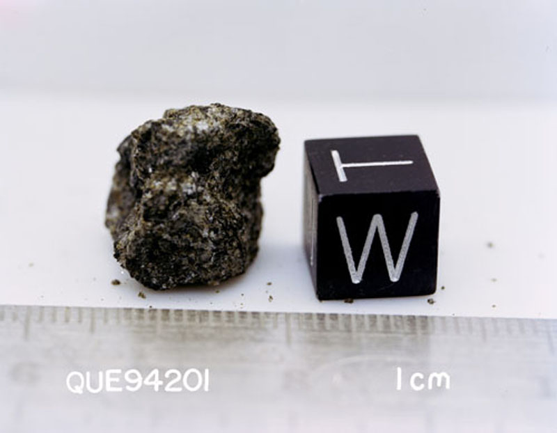 QUE94201(S96-00380).jpg