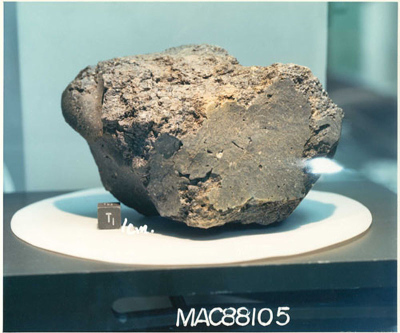 MAC88105D.jpg