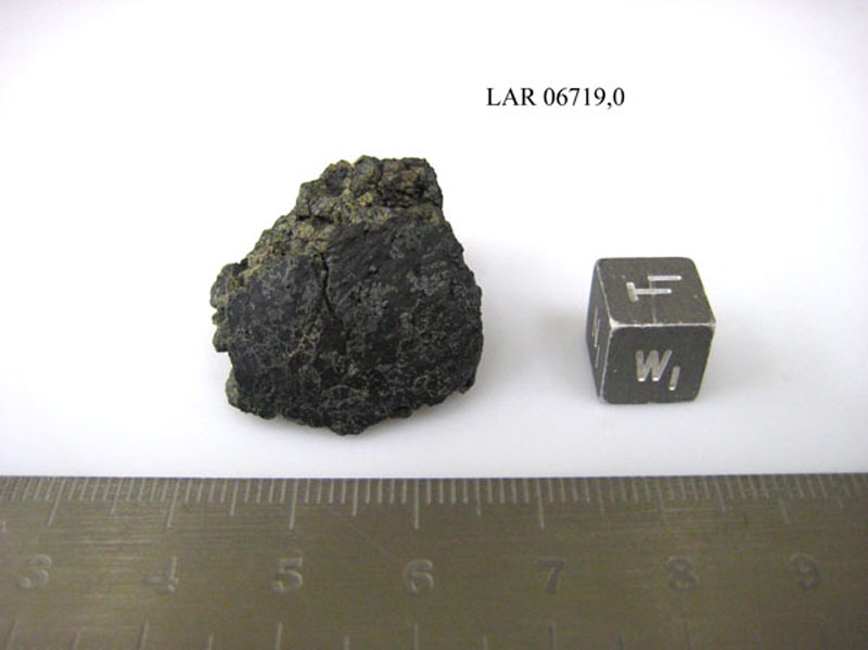 lar06719,0w.jpg