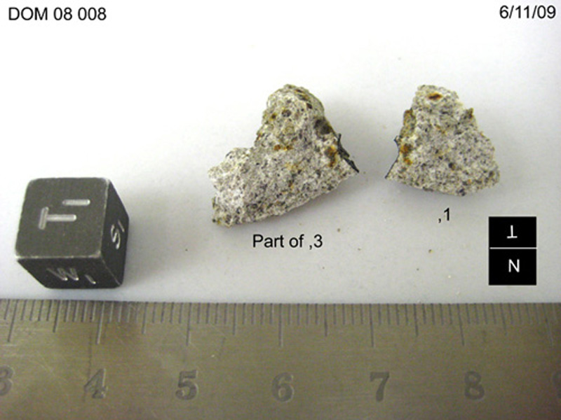 DOM08008,1,3Post 2nd chip.jpg