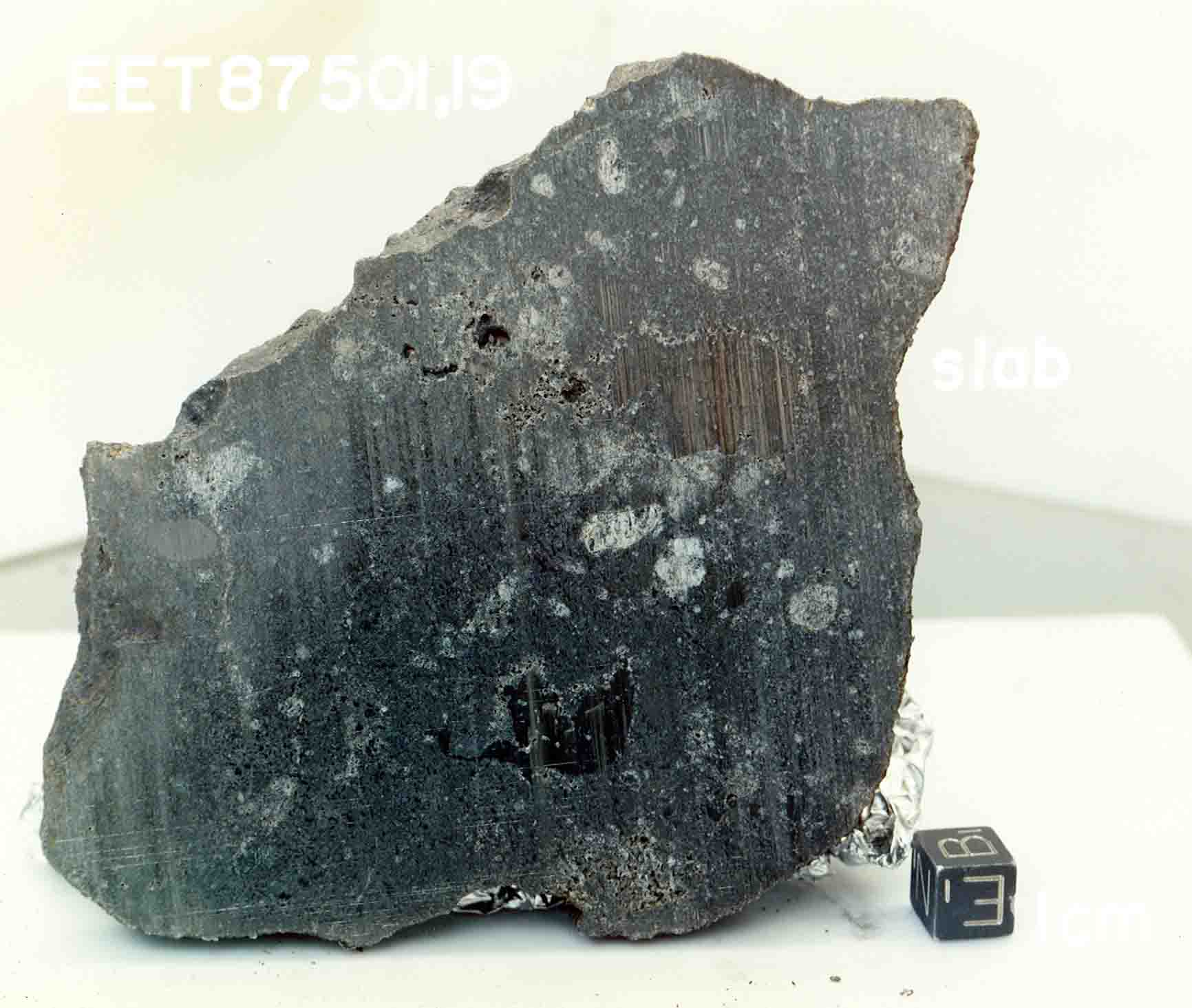 EET87501L.jpg