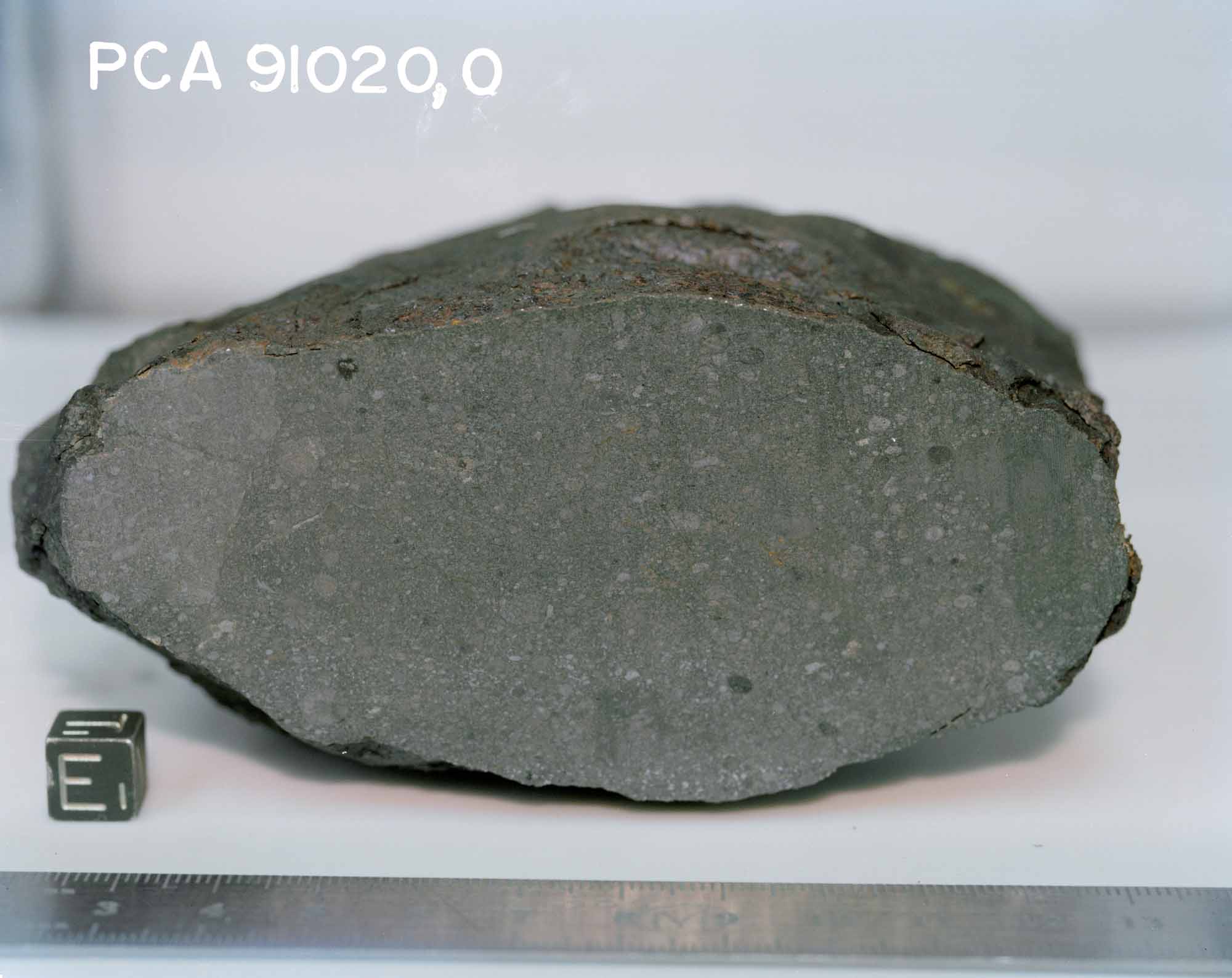 PCA91020(s95-08756).jpg