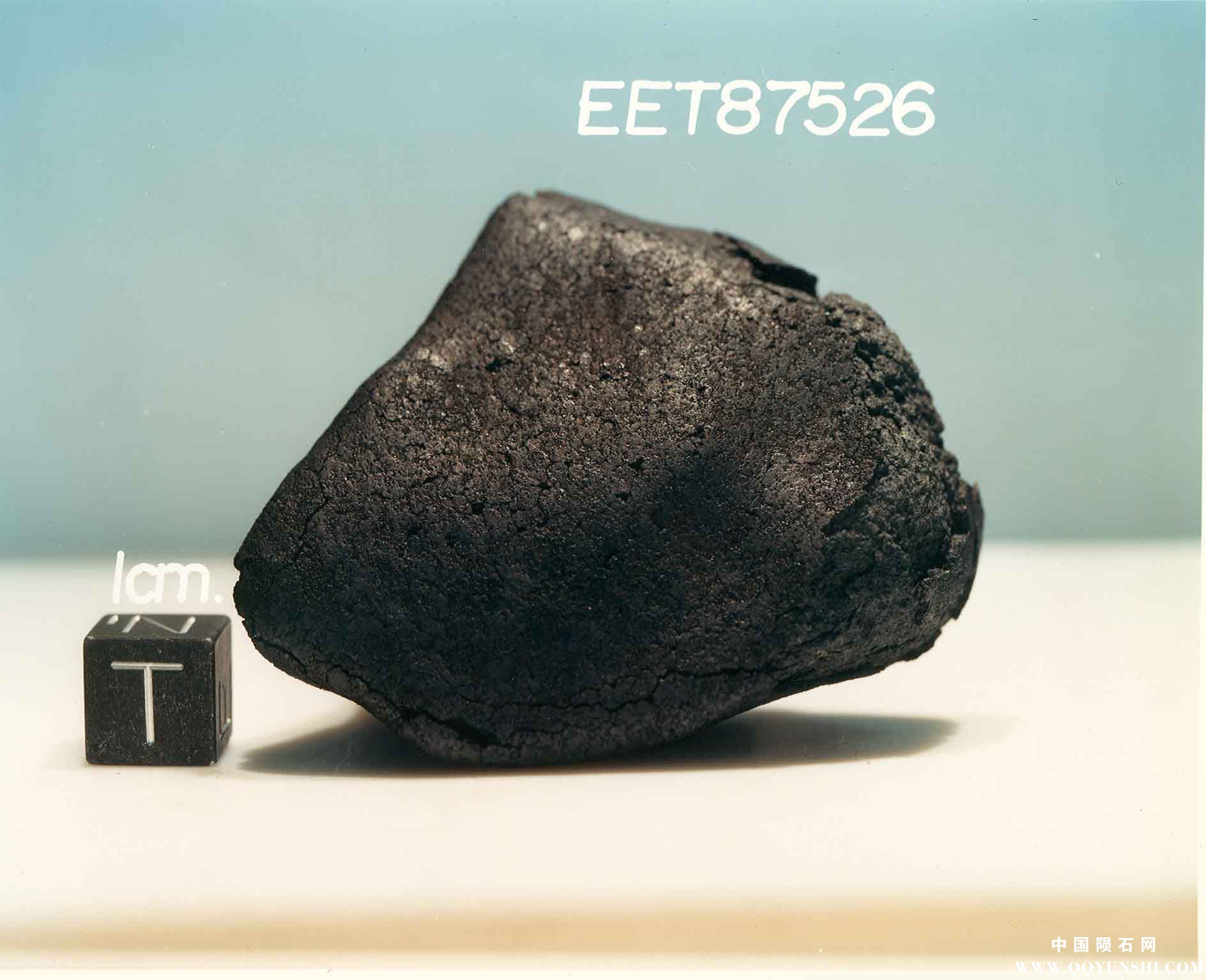 EET87526E.jpg
