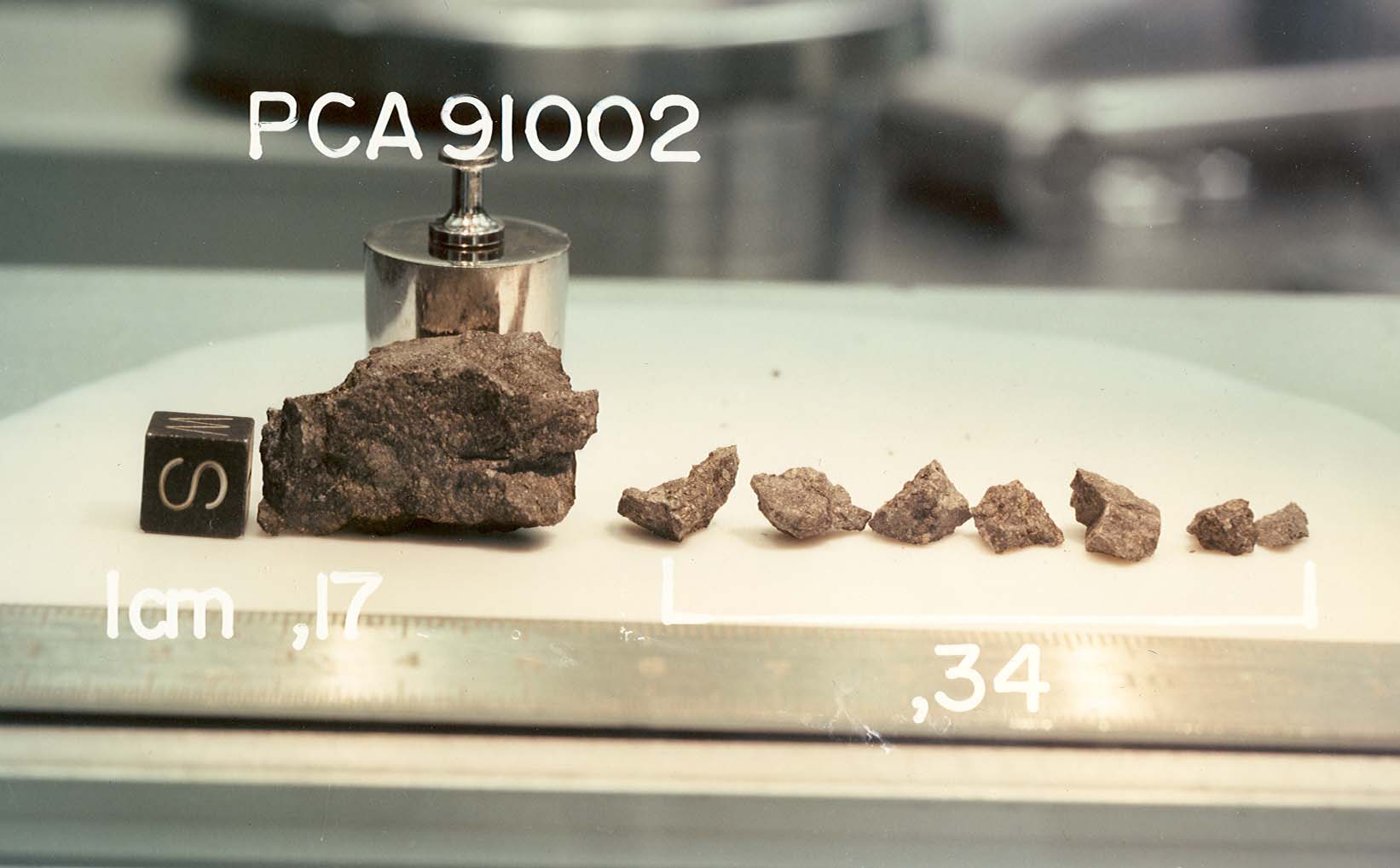 PCA91002H.jpg