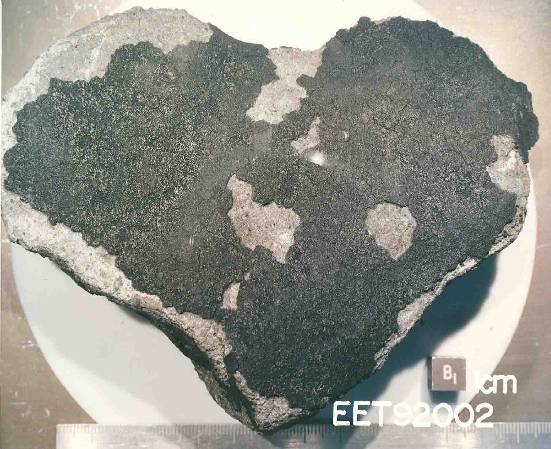 EET92002D.jpg