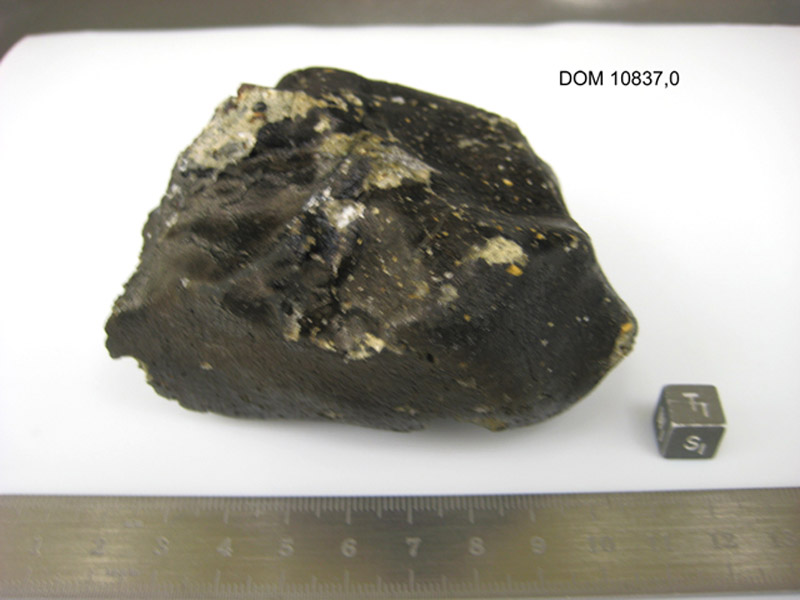 dom10837,0s.jpg