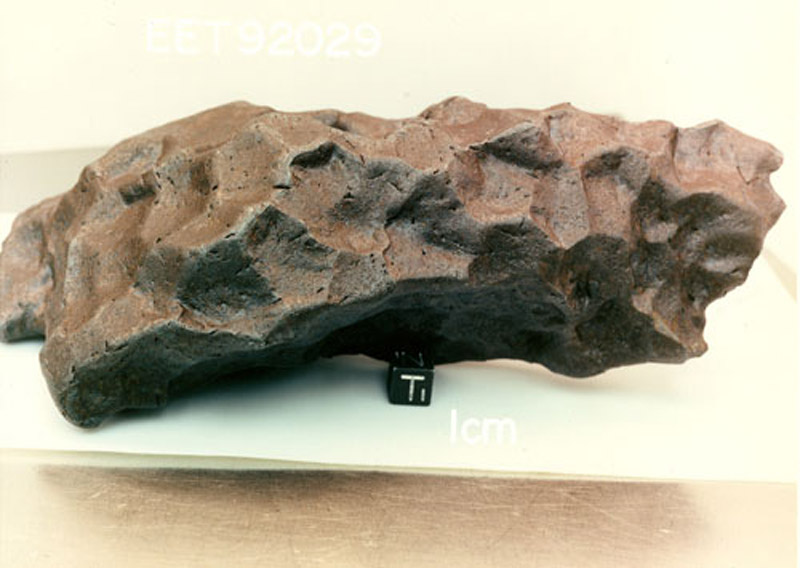 EET92029B.jpg