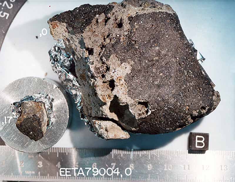 eeta79004i.jpg