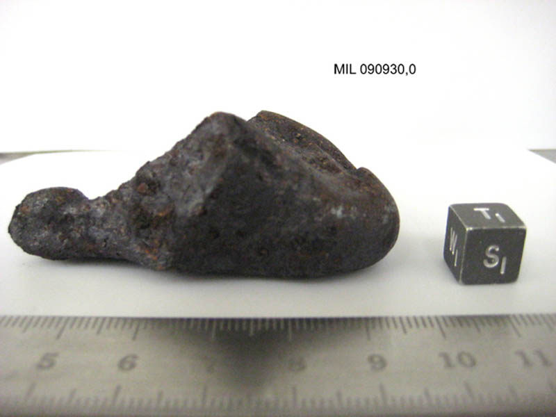 MIL090930,0s.jpg