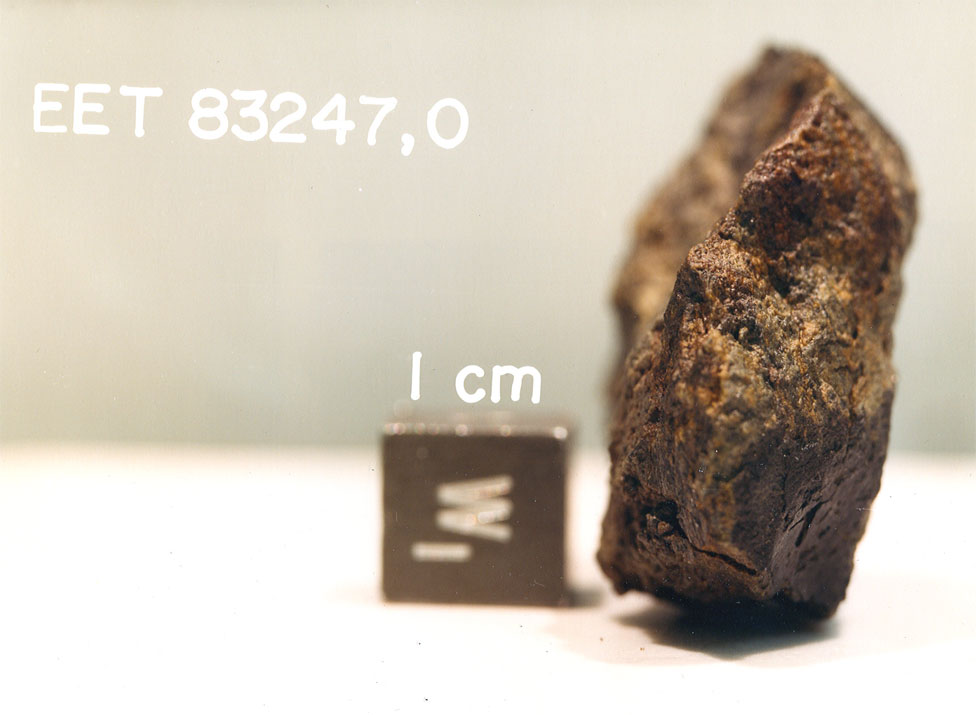 EET83247A.jpg