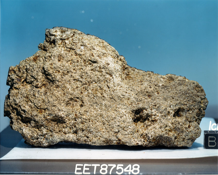 eet87548a.jpg