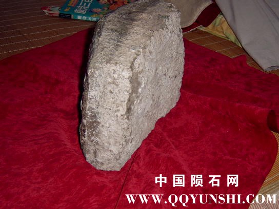 侧面