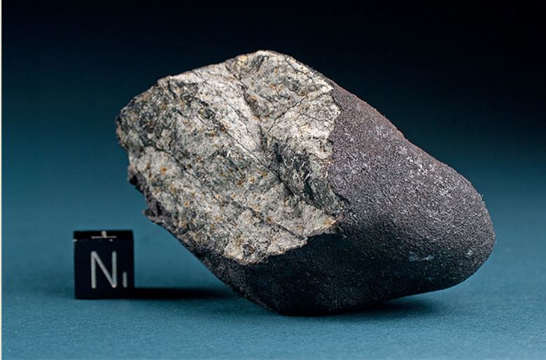 Chelyabinsk_meteorites_106g_597.jpg