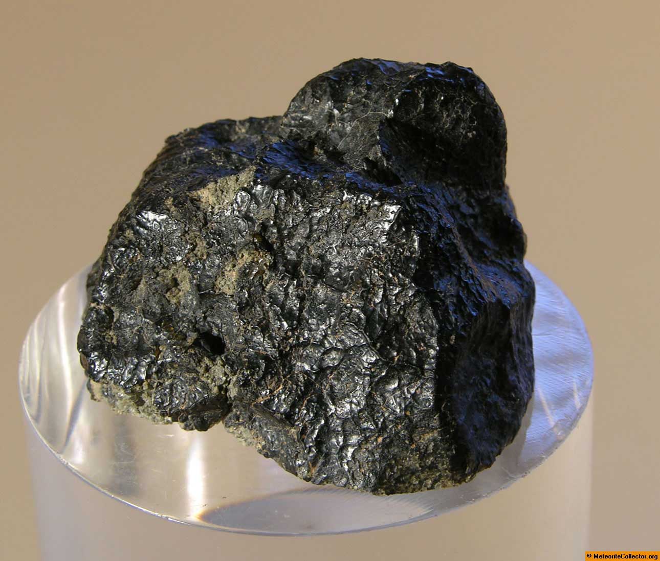NWA2975_meteorite03_00.jpg
